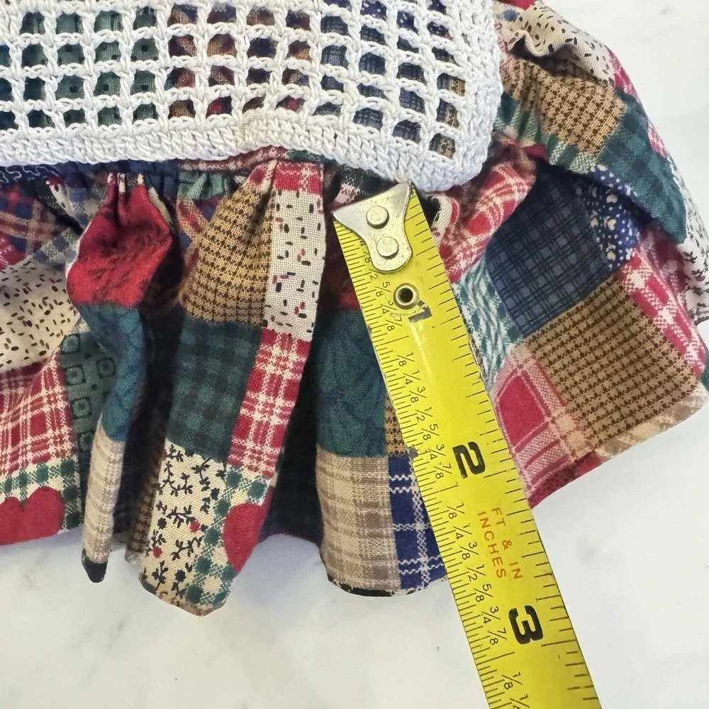 Vintage Handmade Crochet Ruffle Pillow Pair Blue‎ & Patchwork Country Cottage